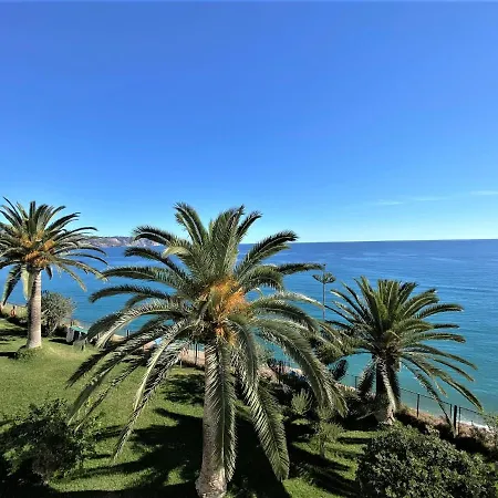 Tuhillo 2d Seaview Casasol Апартаменты